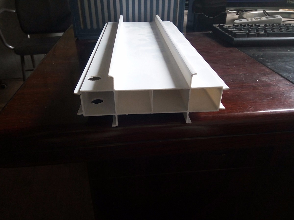 濮阳立面拉缝板 (1)150MM宽拉缝板